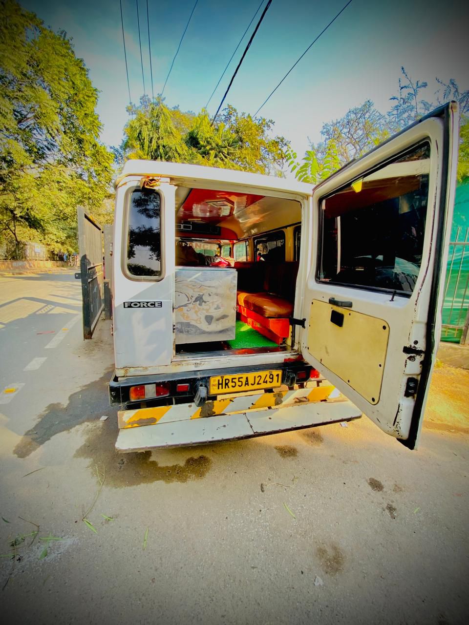 Ambulance Service 16