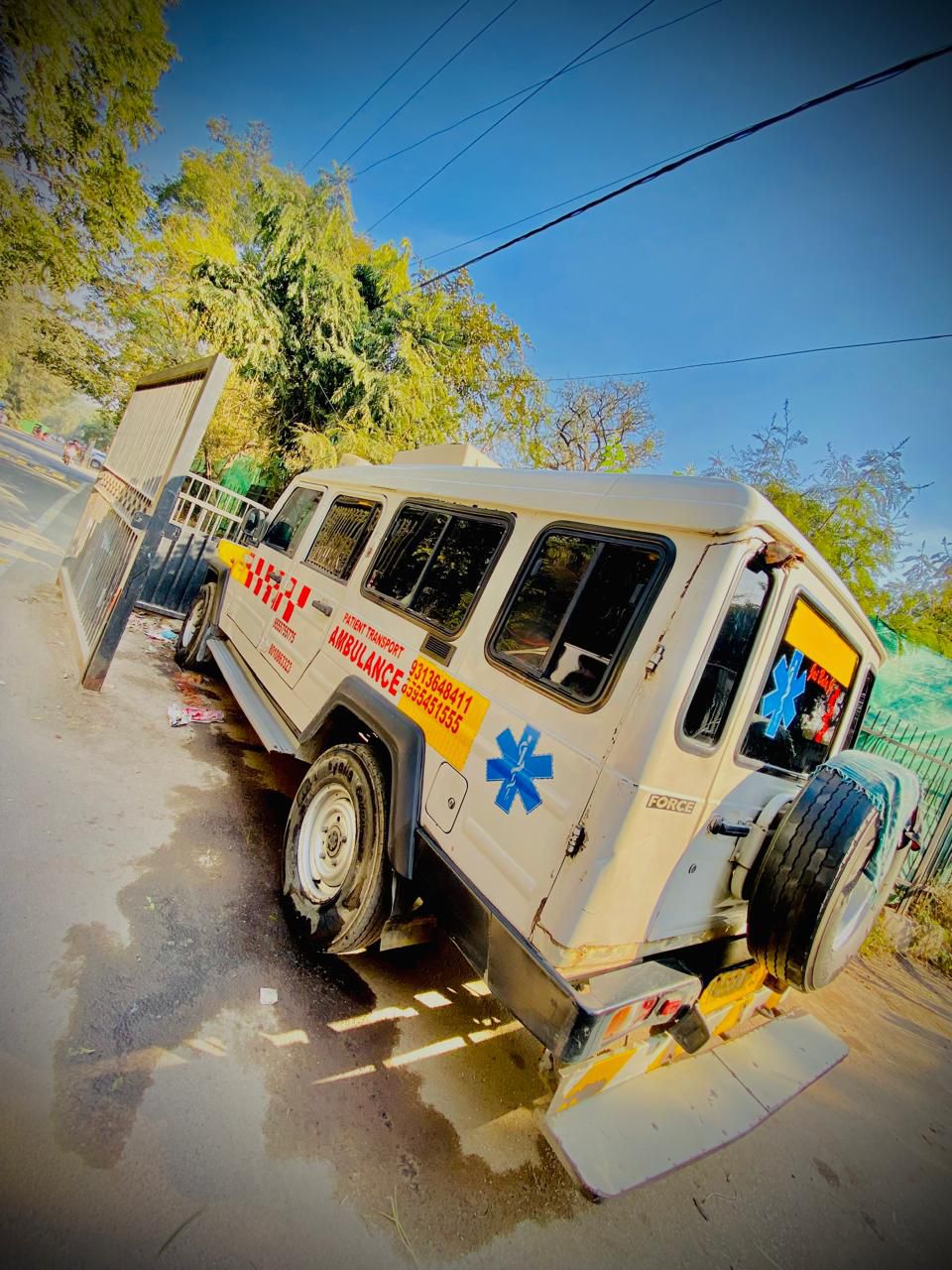 Ambulance Service 19